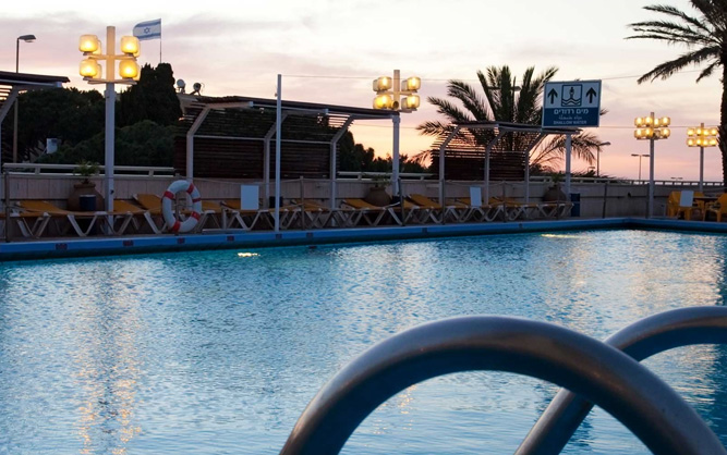 Hotel pool picture
