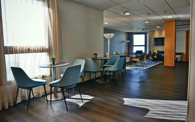 Executive lounge 2