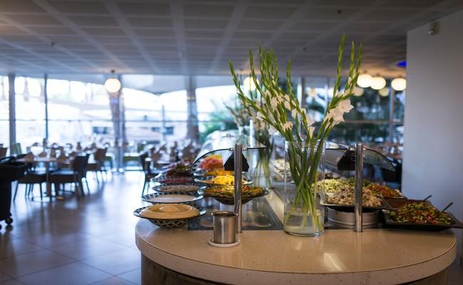 Neptune Eilat Hotel Buffet at the Panorama Restaurant