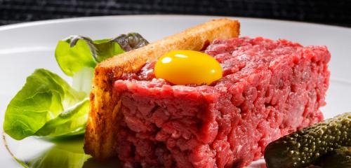 Tartare beef fillet picture
