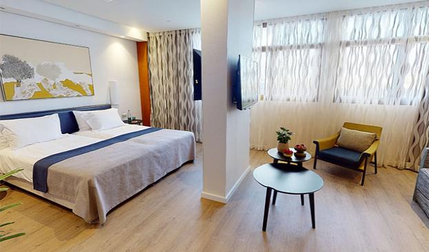 Herzliya Quad Room