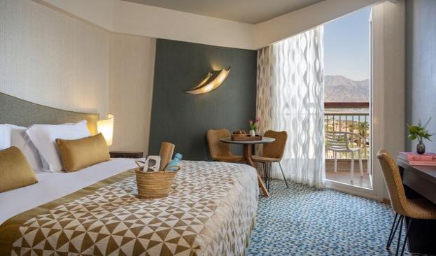 Quadro Room