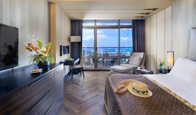 Executive Carmel & Sea View Triple Room picture