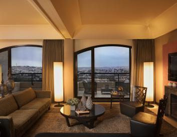 Royal Suite picture