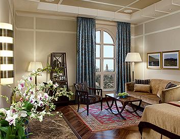 Deluxe Old City Top Floors picture