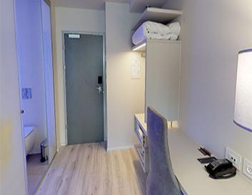 XL room