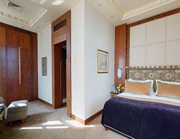 Executive Suite picture