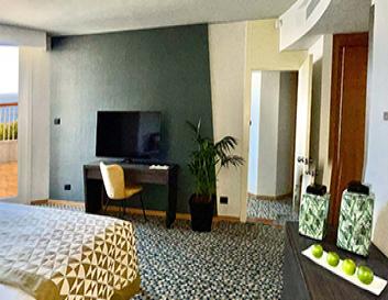 Quadro Room