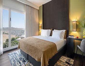 Deluxe Old City Top Floors