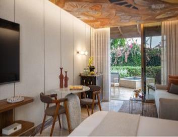 Garden Room with Outdoor Bathtub