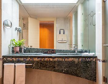 Eilat room