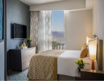 Quadro Room